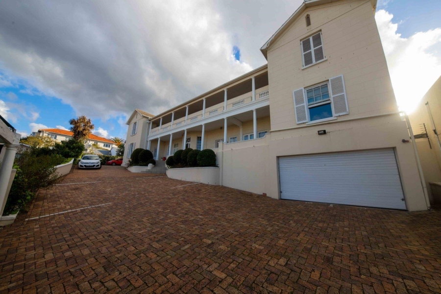 To Let 1 Bedroom Property for Rent in Rondebosch Western Cape